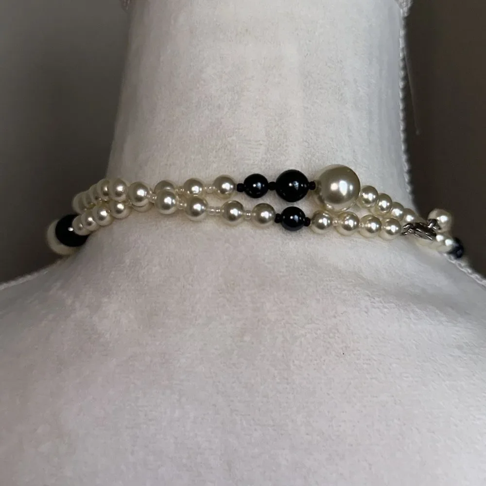 Faux Pearl Necklace!